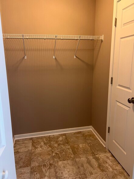 Building Photo - 10548 Missoula Way