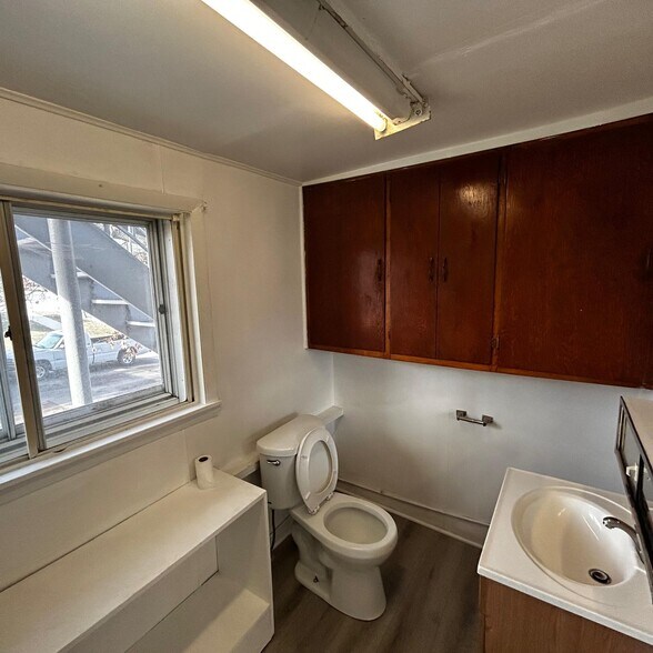 Building Photo - 4100 Ritchie Hwy