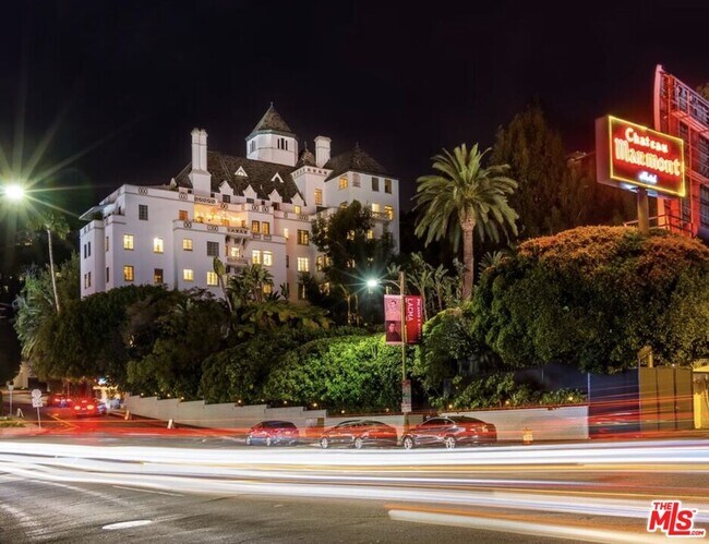 Building Photo - 1644 Marmont Ave