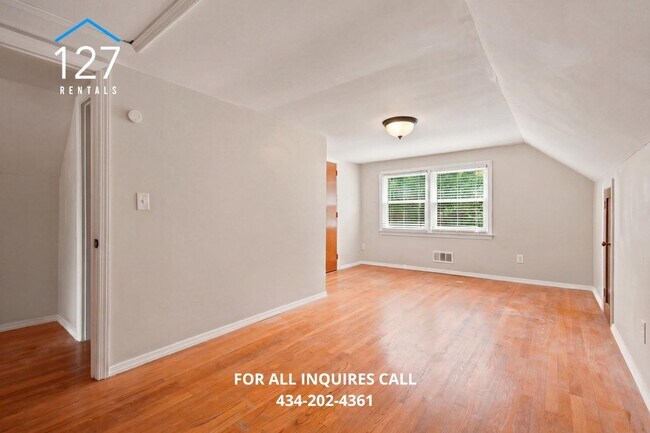 Building Photo - Spacious 4-Bedroom Single Family home with Large Backyard & Ample Storage
