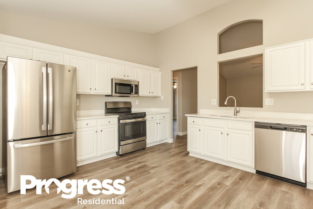 Building Photo - 9321 W Purdue Ave