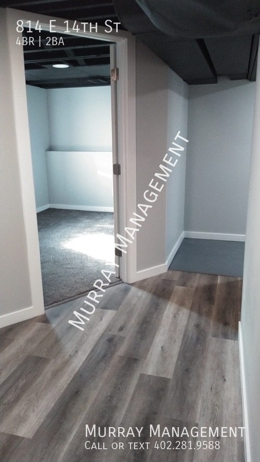 Building Photo - 814 E 14th St