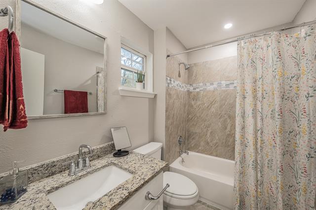 Building Photo - 319 Cypress St