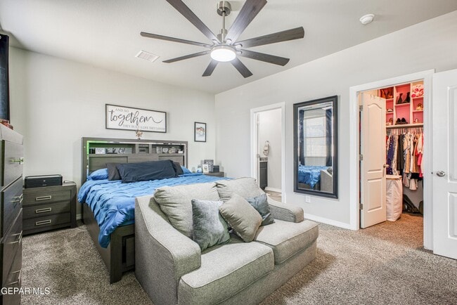 Building Photo - 1621 Sam Dominguez St