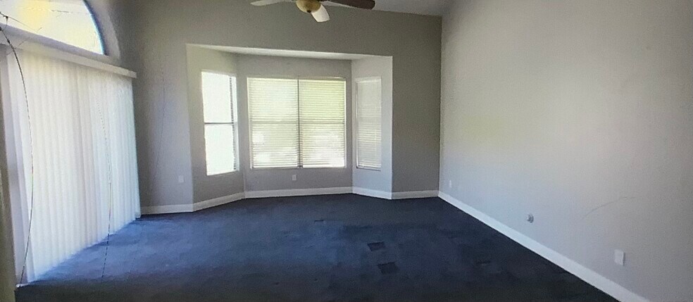 Backyard & mountain views from master - 1502 E Estrid Ave