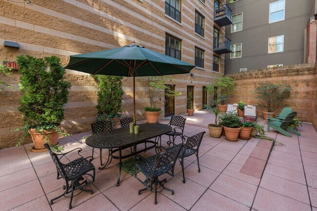 Building Photo - Logan Circle One Bedroom Plus Den W/Front Desk, Secured Entry, Pets Welcome, & More!