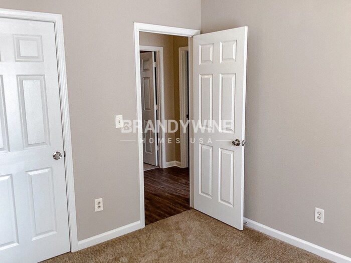 Building Photo - 2056 Registry Pl