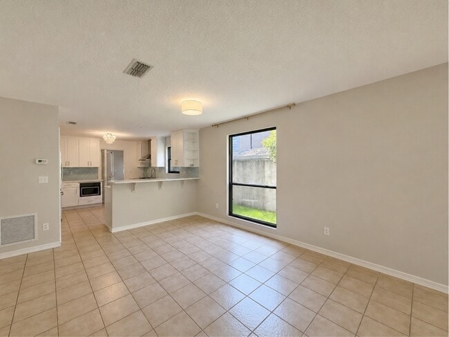 Building Photo - 1746 Ocean Grove Dr