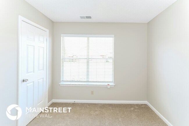 Building Photo - 4072 Angelace Dr N