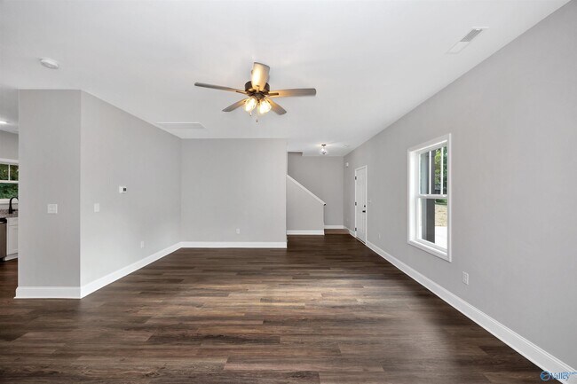 Building Photo - 1711 Golf Club Ln NW