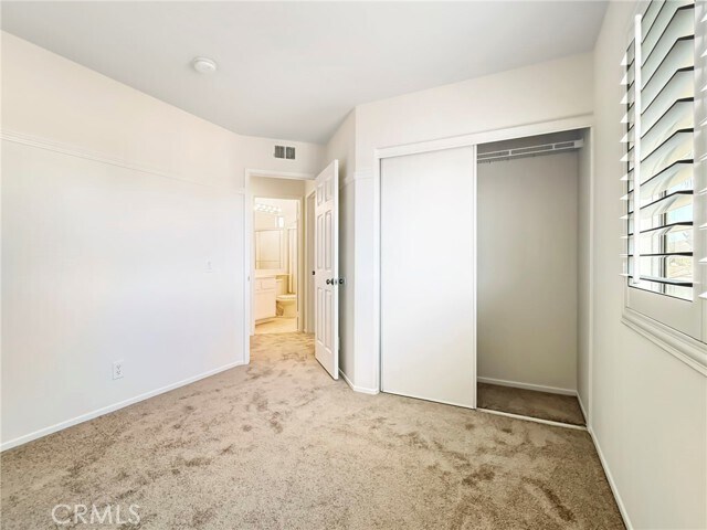 Building Photo - 6327 Gladiola Cir