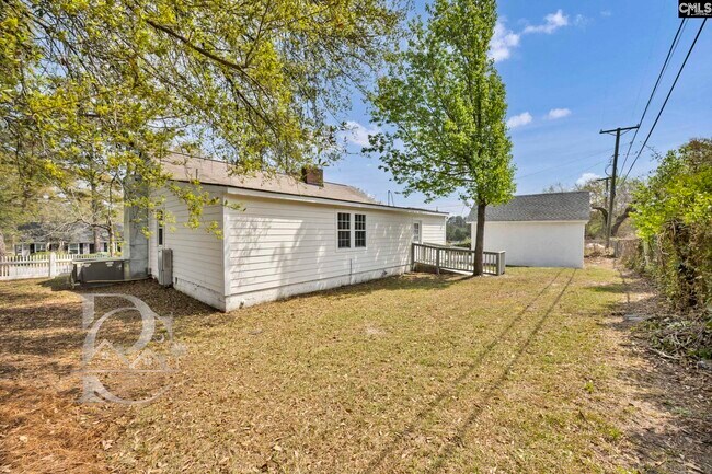 Building Photo - 1620 Long Shadow Ln