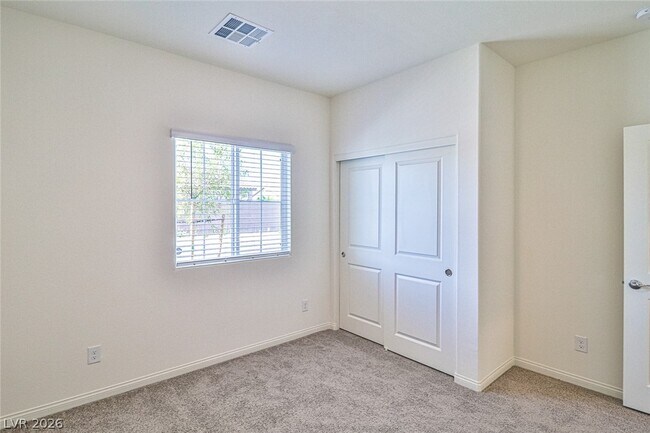 Building Photo - 7476 Crystal Harbor Ave