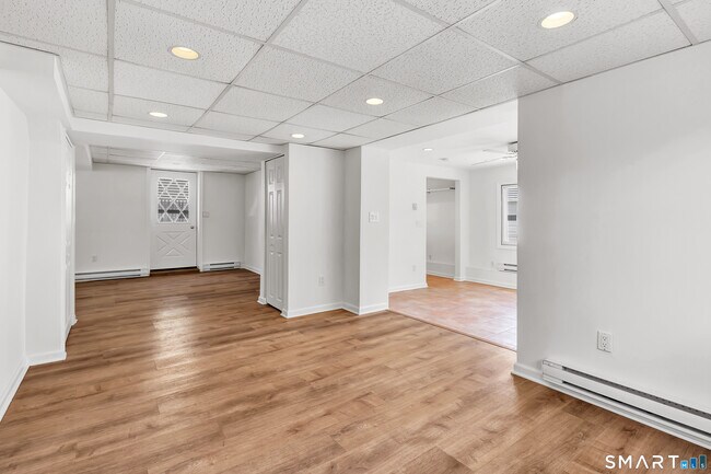 Building Photo - 41 Frisbie St
