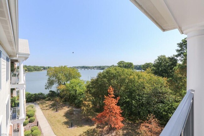 Building Photo - Tanner's Landing