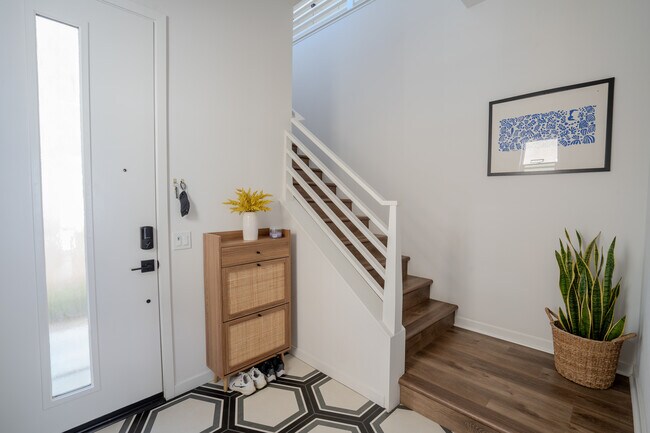 Entrance - 26939 Goldfinch Ln