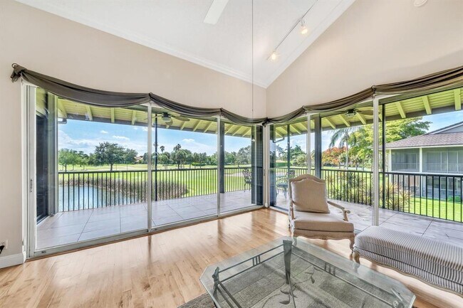 Building Photo - 7644 Elm Ridge Dr