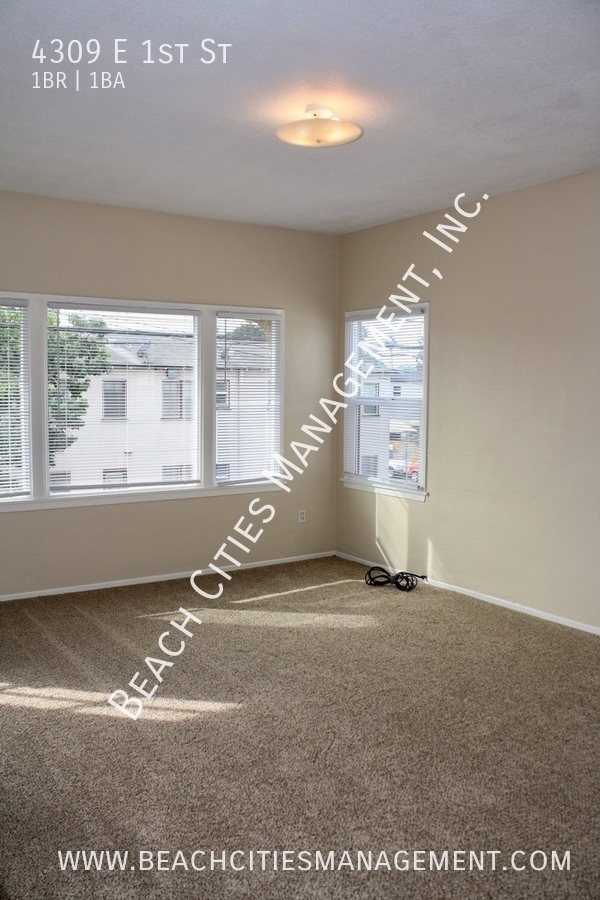 Building Photo - Lovely One Bedroom in Belmont Shore with g...