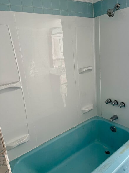 Building Photo - 59 E Paul Ave