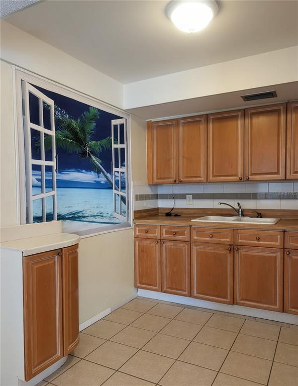 Building Photo - 11620 Park Blvd