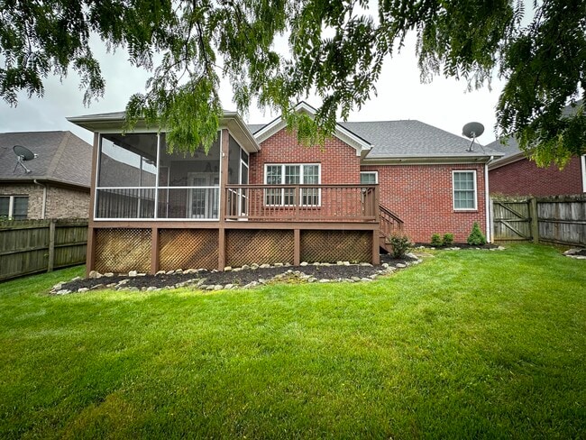 Building Photo - 106 Wisteria Ln