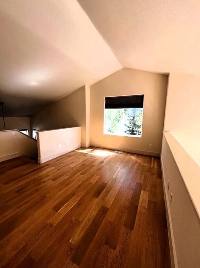 Building Photo - 55 Salt Lick Pl