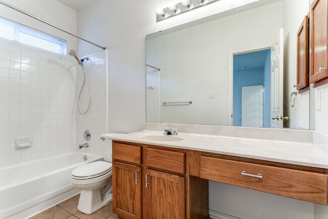 Building Photo - 4-BEDROOM IN PRESTON HOLLOW