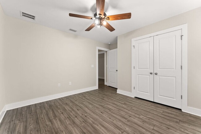 Building Photo - 227 Morning Crk Wy