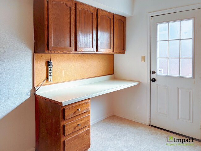 Building Photo - 2680 Black Diamond Terrace