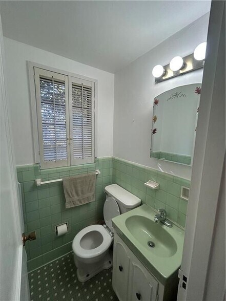 Building Photo - 1515 Beech Valley Way NE