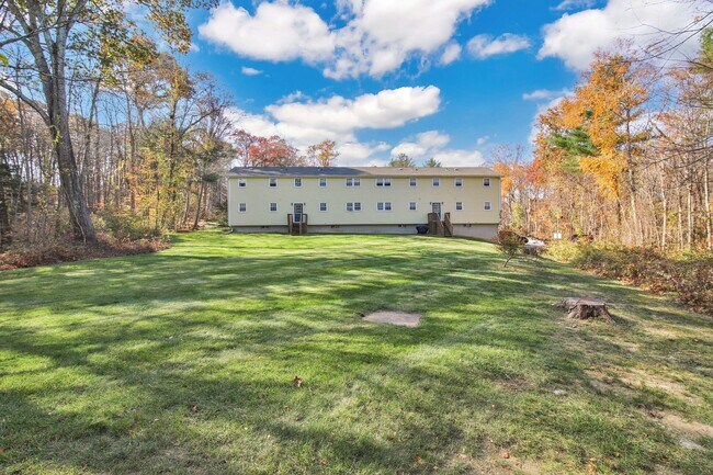 Building Photo - One bedroom apartment for rent in Andover Connecticut!