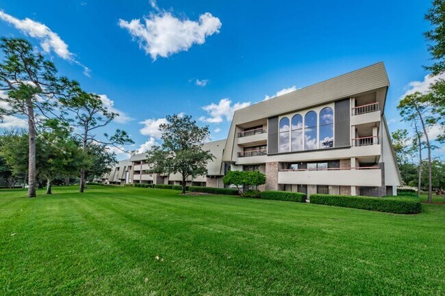 Building Photo - 36750 US Hwy 19 N