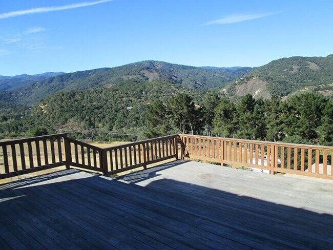 Building Photo - 65 E Carmel Valley Rd