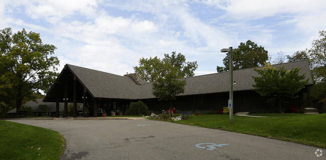 Building Photo - Woodstone Apartments