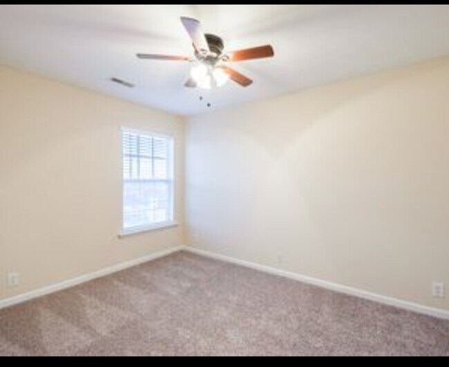 Building Photo - 1138 Phelissa Dr