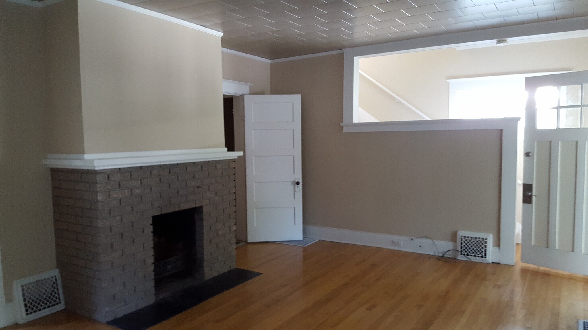 Living room - 1005 1st St SW