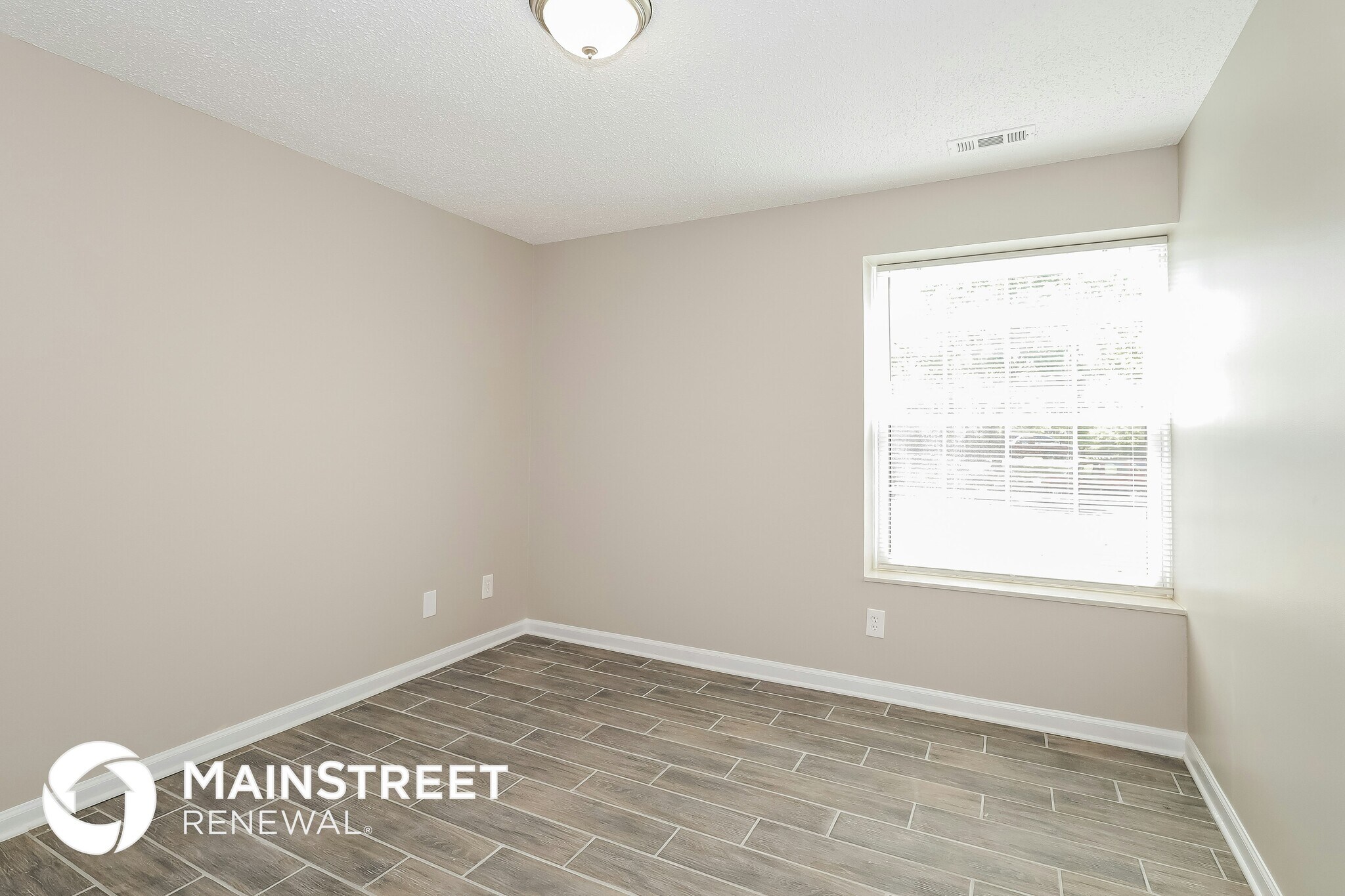 Building Photo - 8116 Ivy Falls Ct