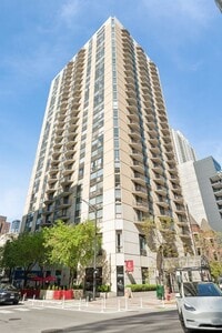 Building Photo - 70 W Huron St