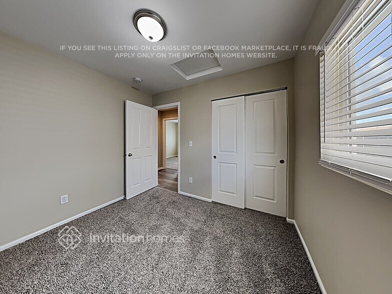 Building Photo - 19917 18th Ave Ct E