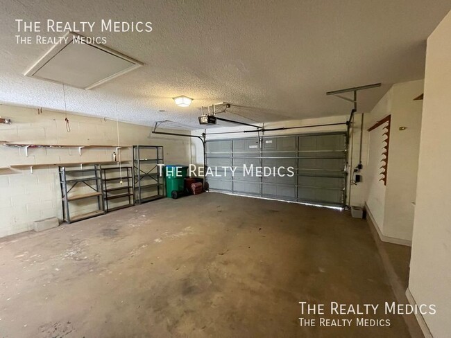 Building Photo - 1168 E Winged Foot Cir