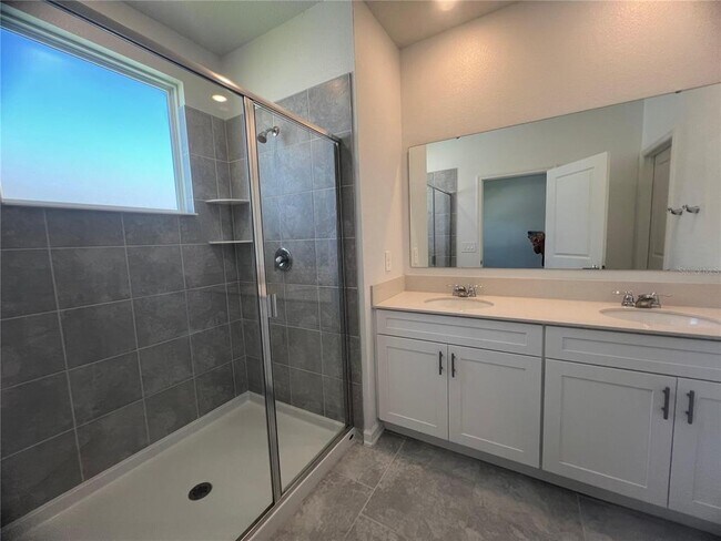 Building Photo - 2405 Brook Marsh Lp