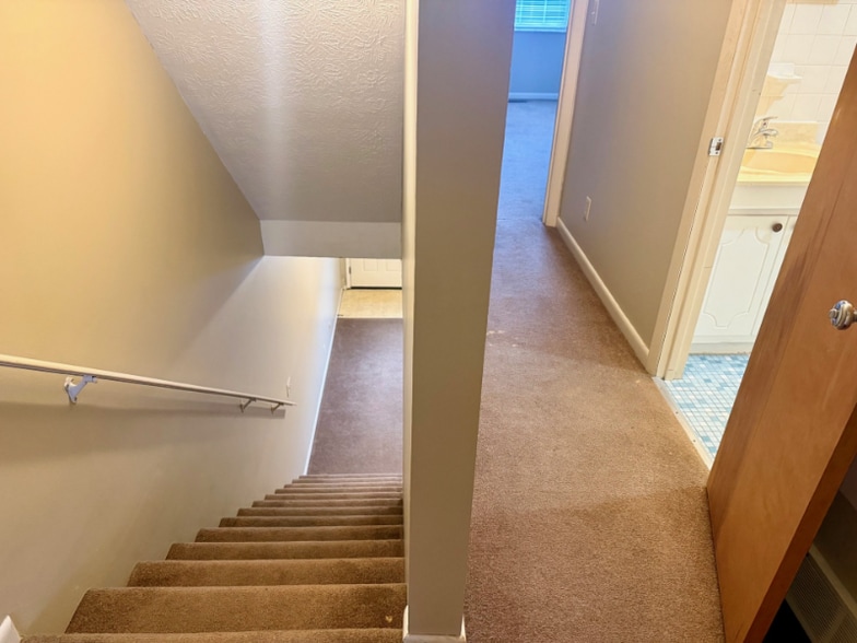 Building Photo - 2305 Adams Ave