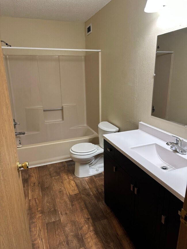 Building Photo - Two Bedroom