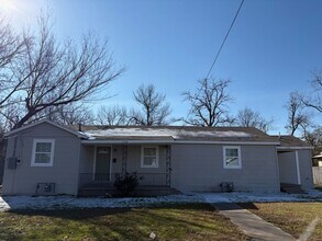 Building Photo - ONEAL.1713/15