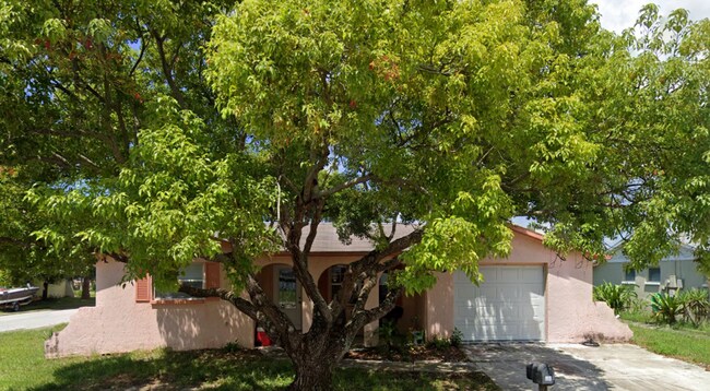 Building Photo - 7405 San Moritz Dr