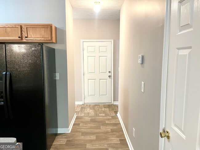 Building Photo - 1550 Eastern Sunrise Ln