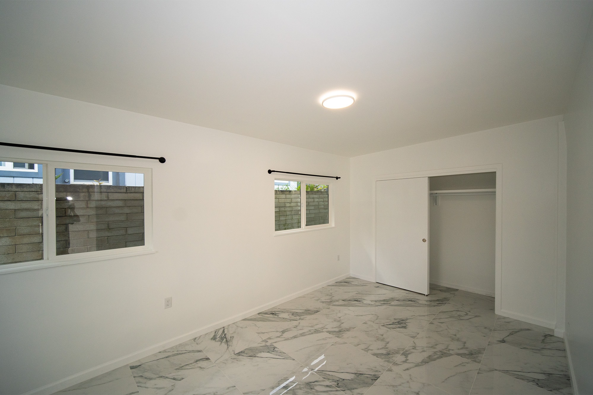 Building Photo - 45-349 Kulauli St