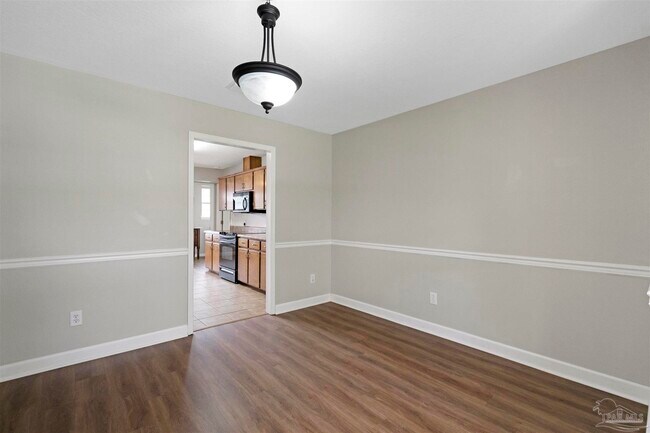 Building Photo - 5320 Powrie Dr