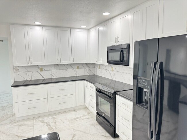 Building Photo - Dobson Ranch 4 bedroom rental