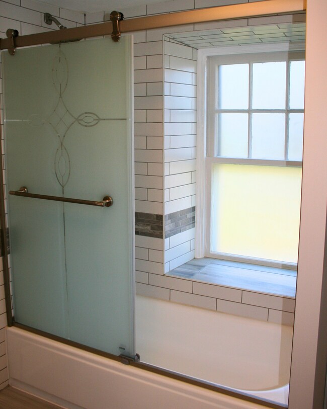 Building Photo - 37174 Little River Tpke
